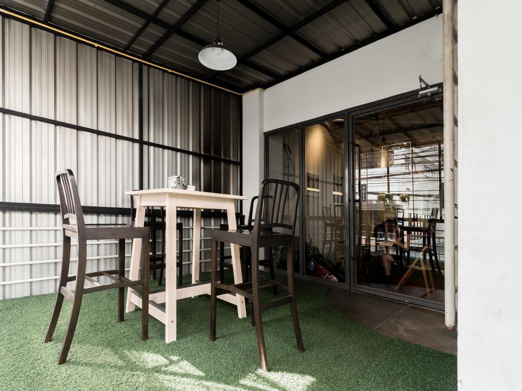 Good One Poshtel & Cafe Bar Hostel Банкок Екстериор снимка